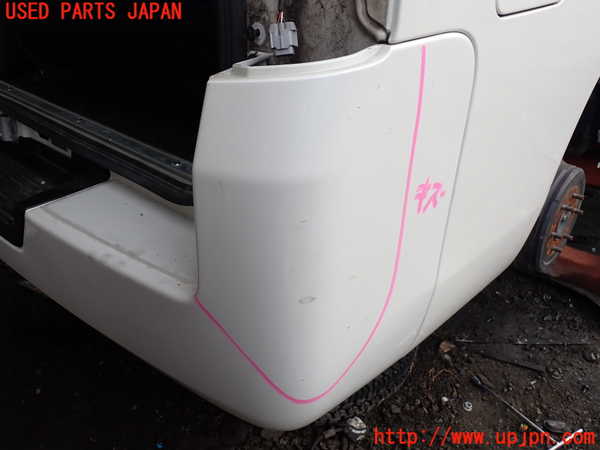 1UPJ-9233021610]NV350 キャラバン バン(VW2E26)リアバンパー 中古_3