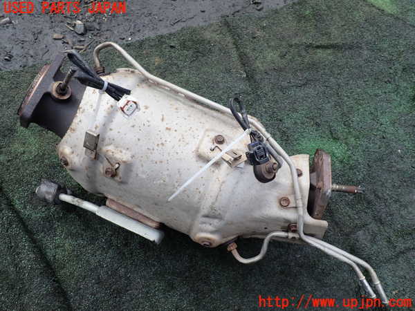 1UPJ-9233022661]NV350 キャラバン バン(VW2E26)触媒1 中古_2