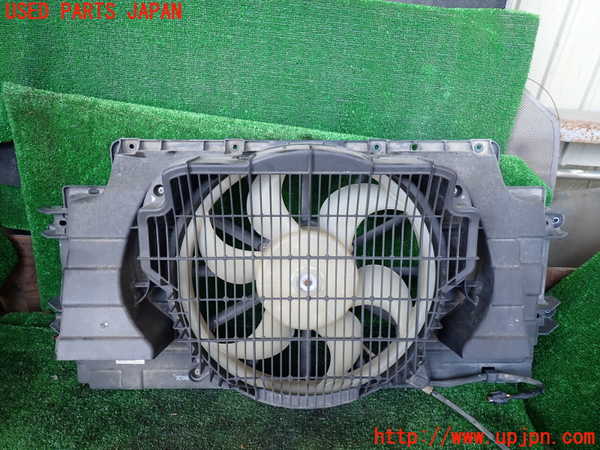 1UPJ-9233026836]NV350 キャラバン バン(VW2E26)電動ファン1 中古_2