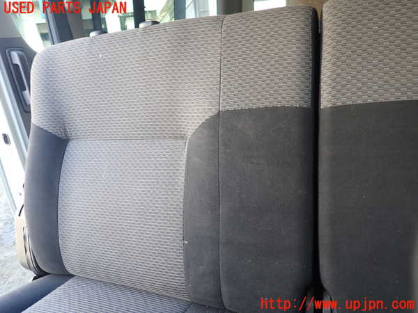 1UPJ-9233027145]NV350 キャラバン バン(VW2E26)右2列目シート 中古_2