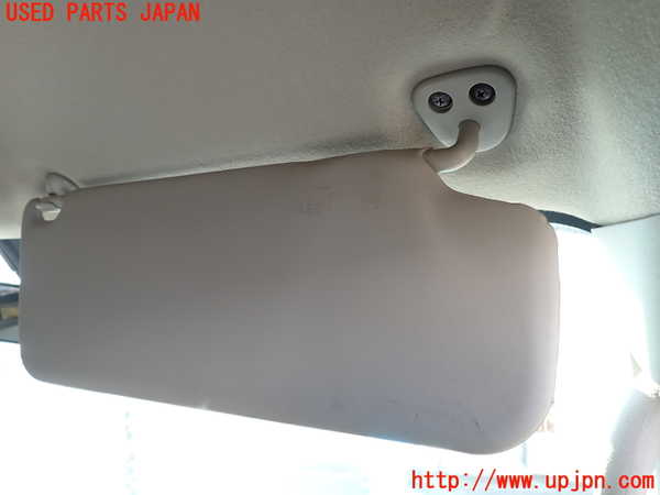 1UPJ-9233027625]NV350 キャラバン バン(VW2E26)室内サンバイザー右側 中古_2