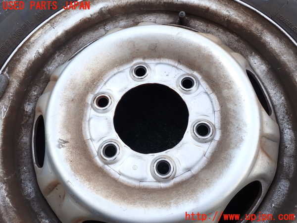 1UPJ-9233029026]NV350 キャラバン バン(VW2E26)タイヤ　ホイール　1本① 195/80R15 中古_2