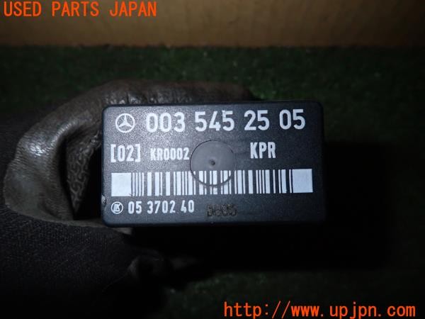 3UPJ=9233040579]ベンツ 500SL(不明 R107)純正 0035452505 フューエルポンプリレー 中古_4