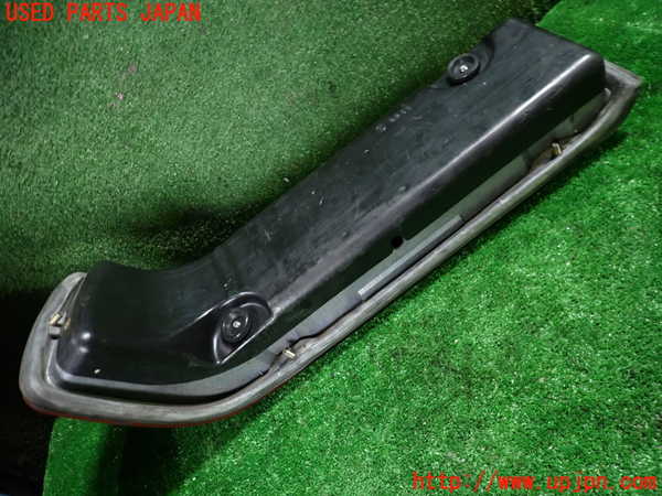 1UPJ-9233041530]ベンツ 500SL(不明)右テールランプ 中古_4