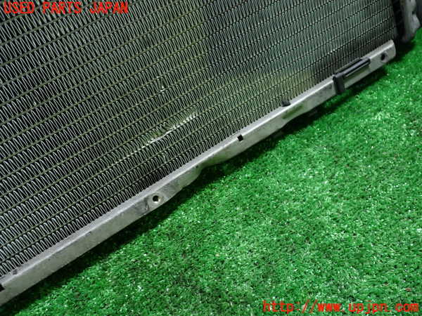 1UPJ-9233042321]ベンツ 500SL(不明)ラジエーター1 中古_3