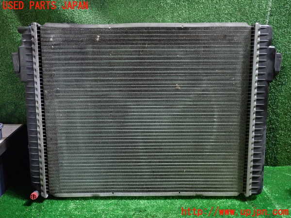 1UPJ-9233042321]ベンツ 500SL(不明)ラジエーター1 中古_4