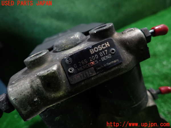1UPJ-9233044040]ベンツ 500SL(不明)ABSアクチュエーター 中古_4