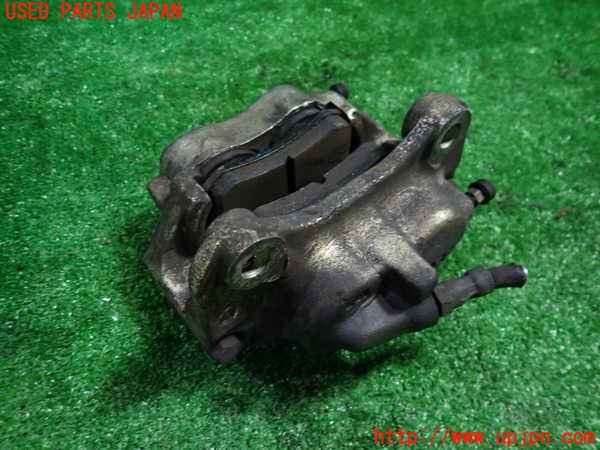 1UPJ-9233044080]ベンツ 500SL(不明)右フロントキャリパー 中古_2