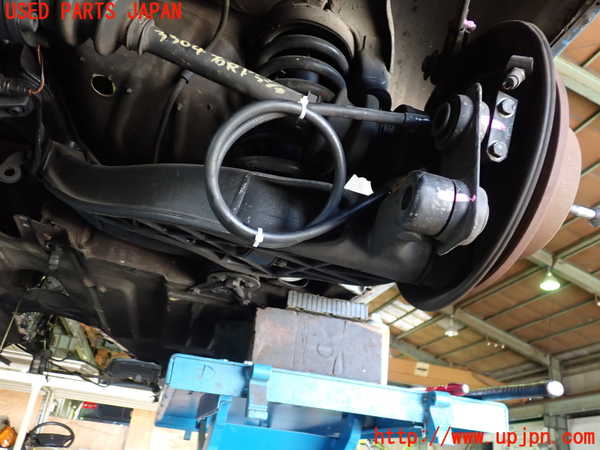 1UPJ-9233044300]ベンツ 500SL(不明)右リアナックルハブ 中古_3