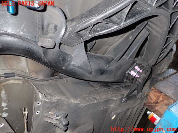 1UPJ-9233045295]ベンツ 500SL(不明)リアメンバー 中古_2