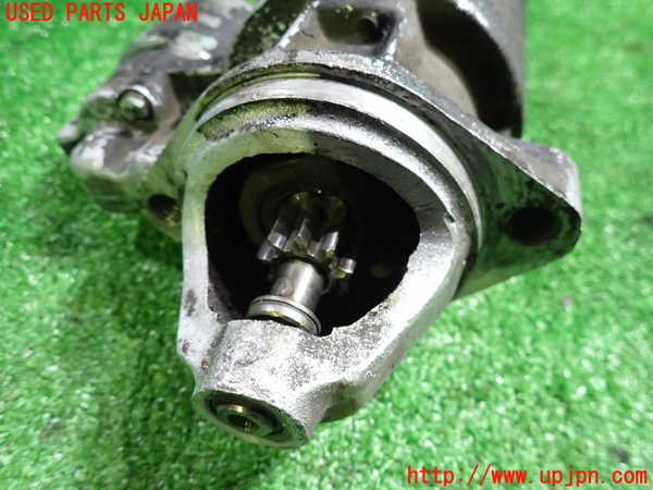 1UPJ-9233046010]ベンツ 500SL(不明)セルモーター 中古_3