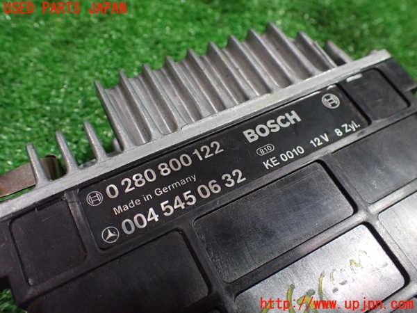 1UPJ-9233046110]ベンツ 500SL(不明)エンジンコンピューター 中古_3