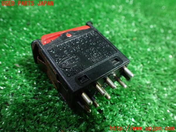 1UPJ-9233046290]ベンツ 500SL(不明)ハザードスイッチ 中古_3