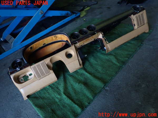 1UPJ-9233047505]ベンツ 500SL(不明)ダッシュボード 中古_4