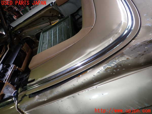 1UPJ-9233047761]ベンツ 500SL(不明)トノカバー1 中古_4