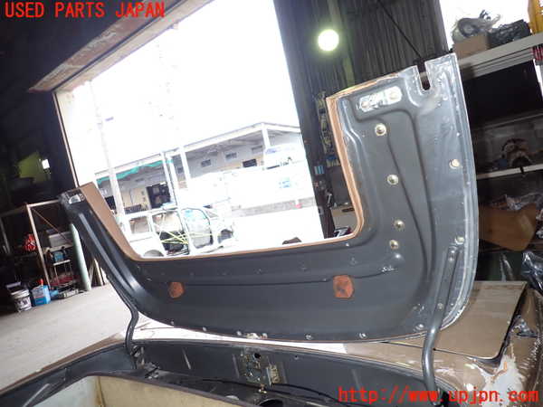 1UPJ-9233047761]ベンツ 500SL(不明)トノカバー1 中古_5