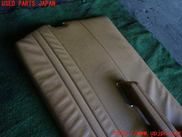 1UPJ-9233041234]ベンツ 500SL(不明)右ドア内張り 中古_3