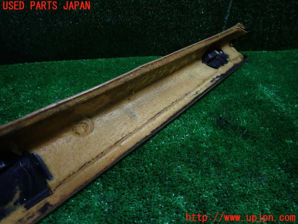 1UPJ-9233047655]ベンツ 500SL(不明)右フロントピラートリム 中古_5