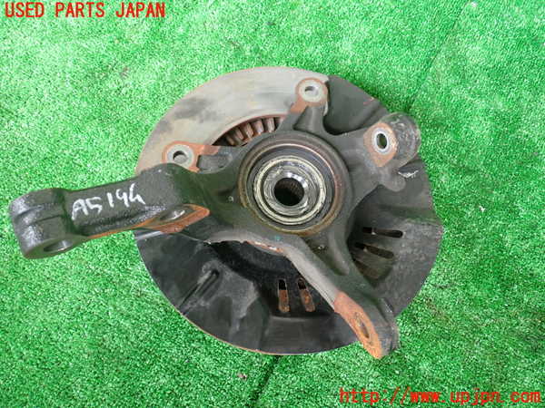 1UPJ-9233054295]WR-V(DG5)左フロントナックルハブ 中古_2
