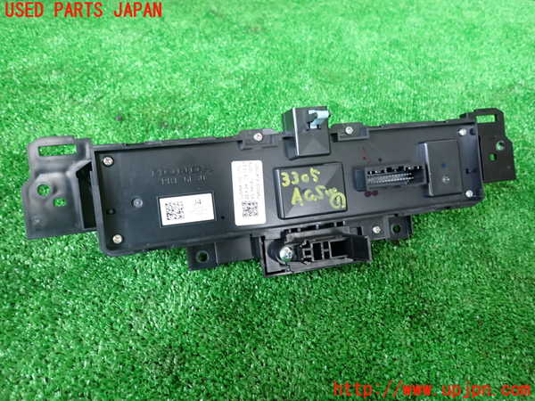 1UPJ-9233056066]WR-V(DG5)エアコンスイッチ1 中古_2