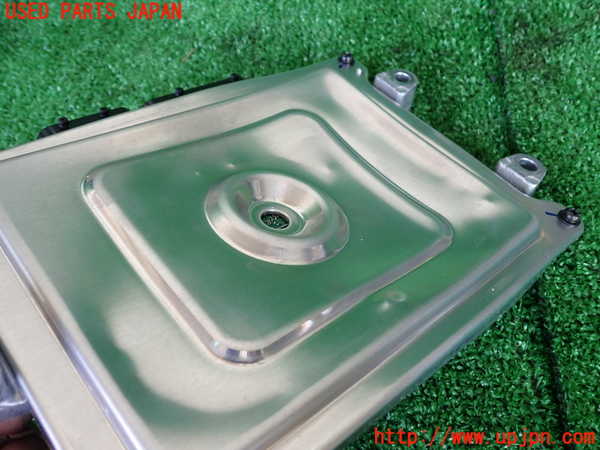 1UPJ-9233056110]WR-V(DG5)エンジンコンピューター 中古_3