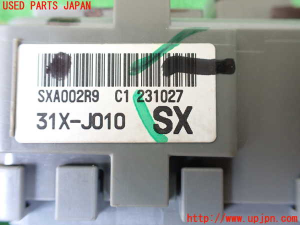 1UPJ-9233056741]WR-V(DG5)ヒューズボックス1 中古_3