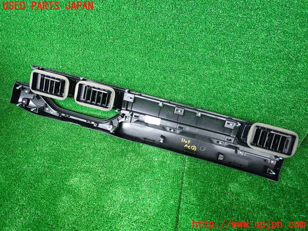 1UPJ-9233057527]WR-V(DG5)エアコン吹き出し口2 (真中) 中古_2