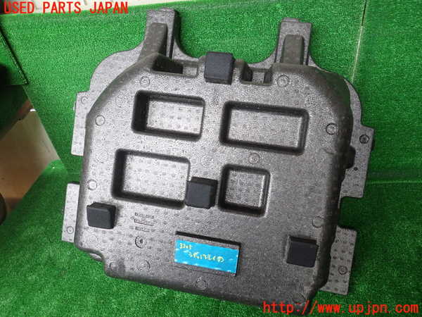 1UPJ-9233057771]WR-V(DG5)ラゲッジトレイ1 中古_2