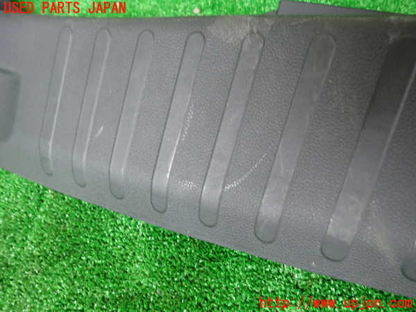 1UPJ-9233057772]WR-V(DG5)ラゲッジトレイ2 中古_2