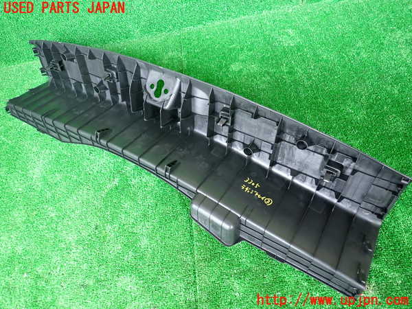 1UPJ-9233057772]WR-V(DG5)ラゲッジトレイ2 中古_3