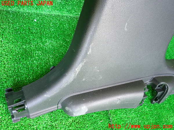 1UPJ-9233057655]WR-V(DG5)右フロントピラートリム 中古_3