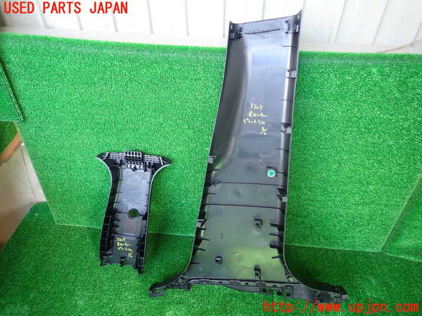 1UPJ-9233057660]WR-V(DG5)左フロントピラートリム 中古_2