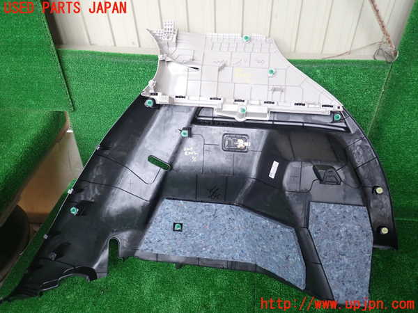 1UPJ-9233057680]WR-V(DG5)左リアピラートリム 中古_2