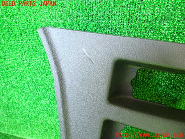 1UPJ-9233057691]WR-V(DG5)内装トリム類1 中古_3
