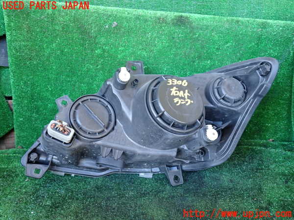 1UPJ-9233061130]ベンツ V350 W639(639350C)右ヘッドライト ハロゲン 中古_3