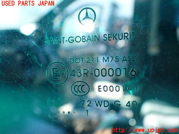 1UPJ-9233061260]ベンツ V350 W639(639350C)左前ドア SEKURIT M75 中古_5