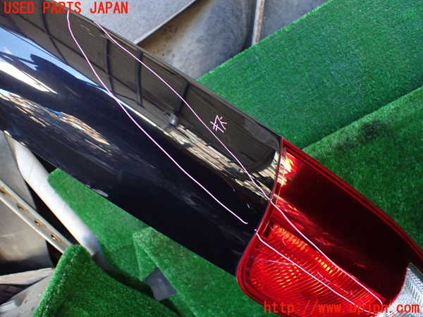 1UPJ-9233061530]ベンツ V350 W639(639350C)右テールランプ 中古_2