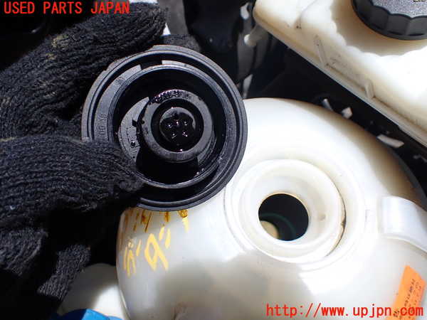 1UPJ-9233062410]ベンツ V350 W639(639350C)ラジエータータンク 中古_2