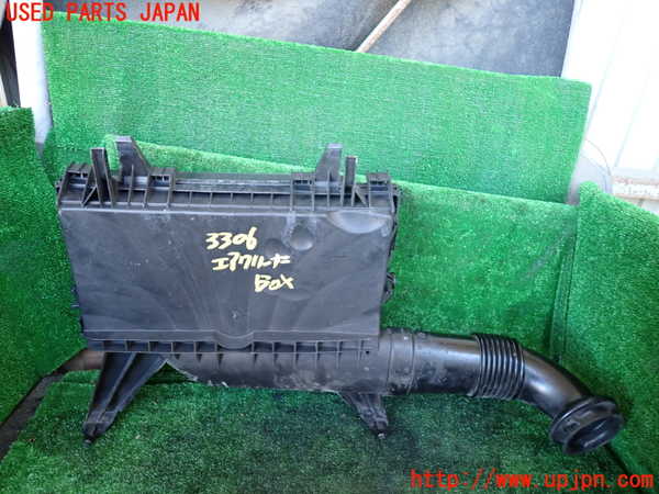 1UPJ-9233062560]ベンツ V350 W639(639350C)エアクリーナーボックス 中古_2