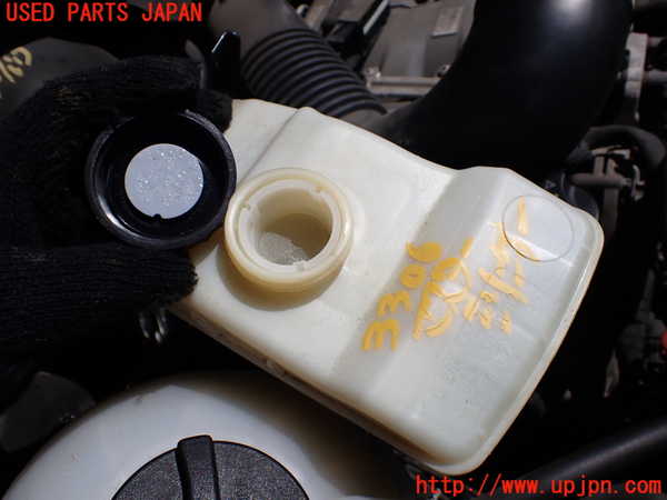 1UPJ-9233064050]ベンツ V350 W639(639350C)ブレーキマスターシリンダー 中古_3