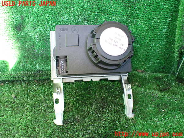 1UPJ-9233066285]ベンツ V350 W639(639350C)ライトスイッチ 中古_2