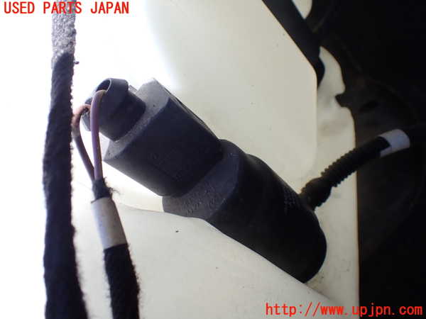 1UPJ-9233066791]ベンツ V350 W639(639350C)ウォッシャータンク1 中古_3