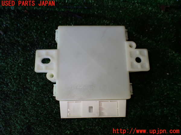 1UPJ-9233066146]ベンツ V350 W639(639350C)コンピューター1 中古_3
