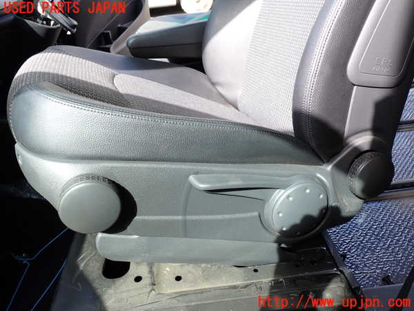 1UPJ-9233067065]ベンツ V350 W639(639350C)助手席シート 中古_4
