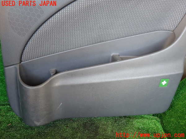 1UPJ-9233061234]ベンツ V350 W639(639350C)右前ドア内張り 中古_3