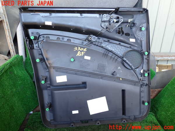 1UPJ-9233061234]ベンツ V350 W639(639350C)右前ドア内張り 中古_4