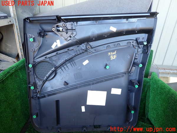 1UPJ-9233061264]ベンツ V350 W639(639350C)左前ドア内張り 中古_4