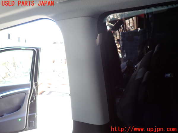 1UPJ-9233067675]ベンツ V350 W639(639350C)右リアピラートリム 中古_2