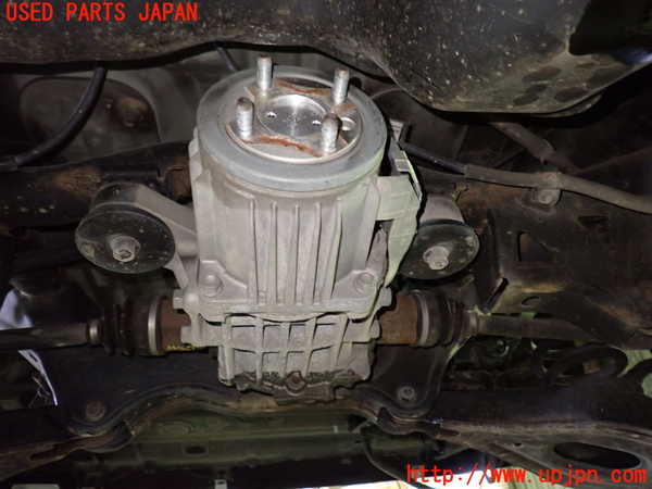 1UPJ-9233074355]デリカD：5(CV1W)リアデフ 中古_4