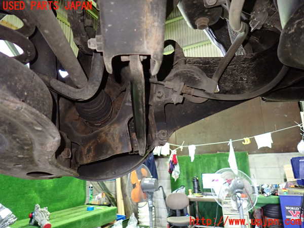 1UPJ-9233074305]デリカD：5(CV1W)左リアナックルハブ 中古_2